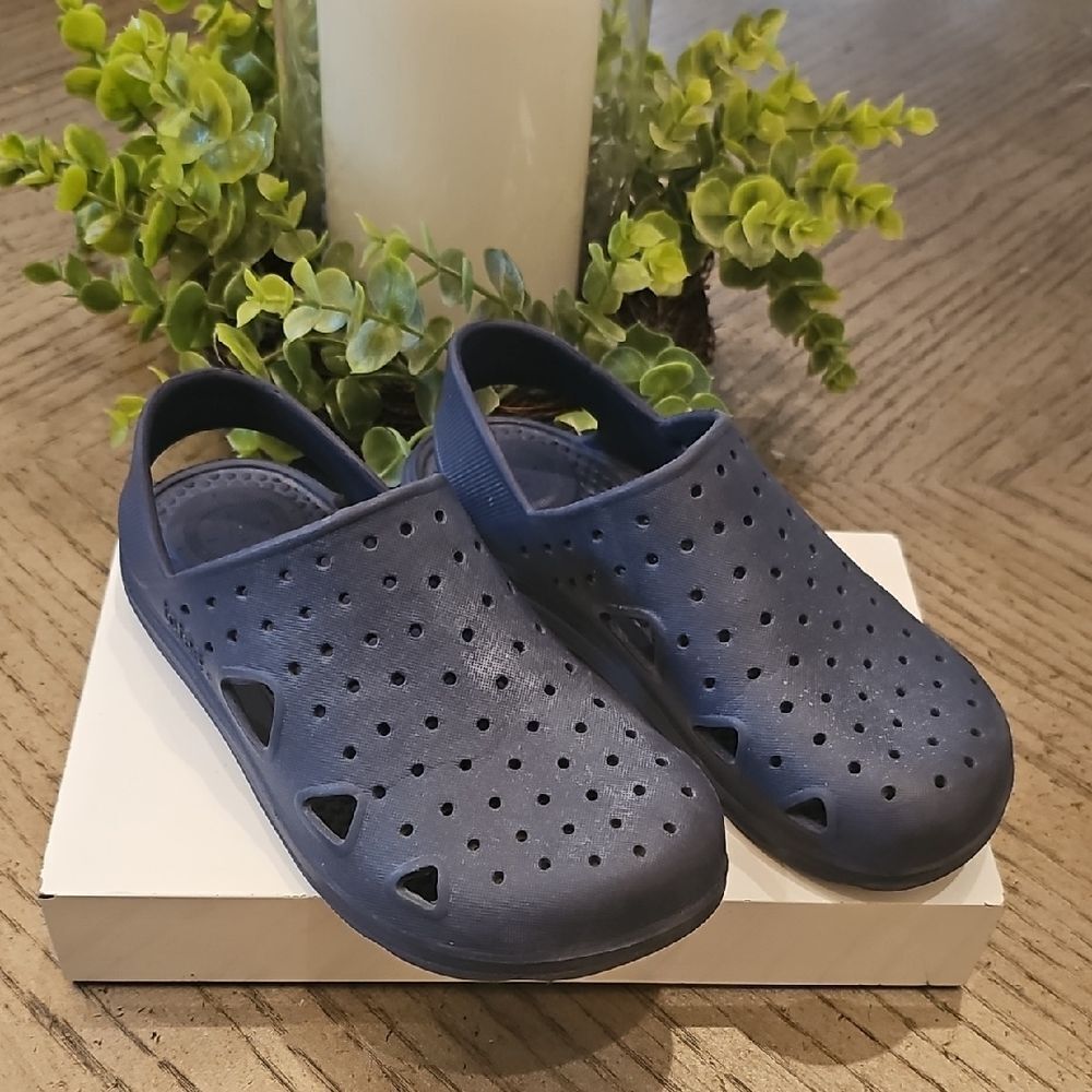 Kids Navy Slip-On Clog Totes Size 13-1